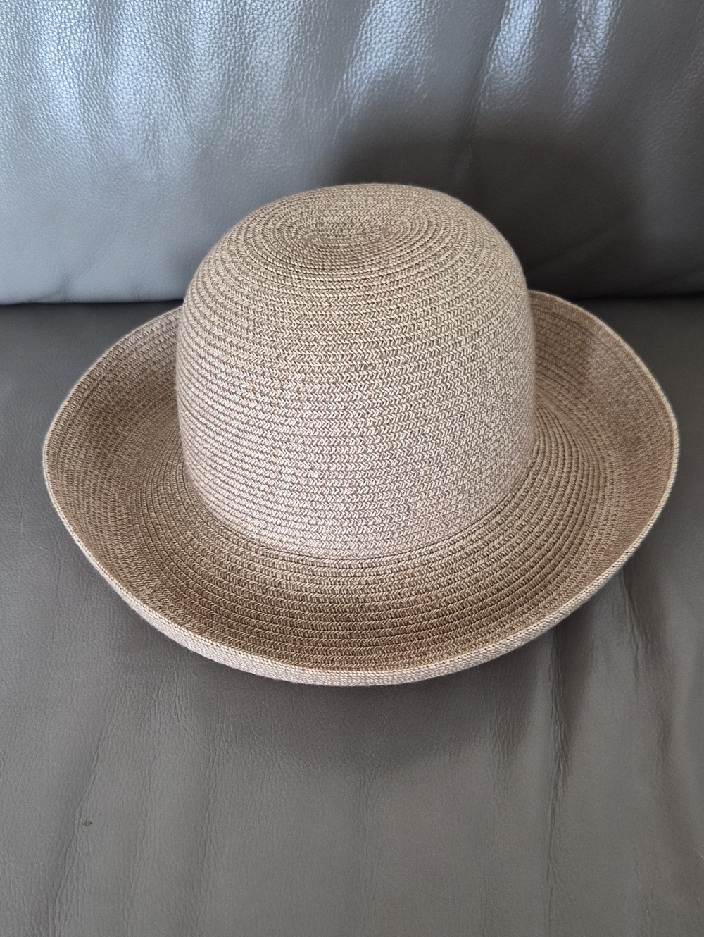 Betmat Wide-Brim Sun Hat in Light Brown